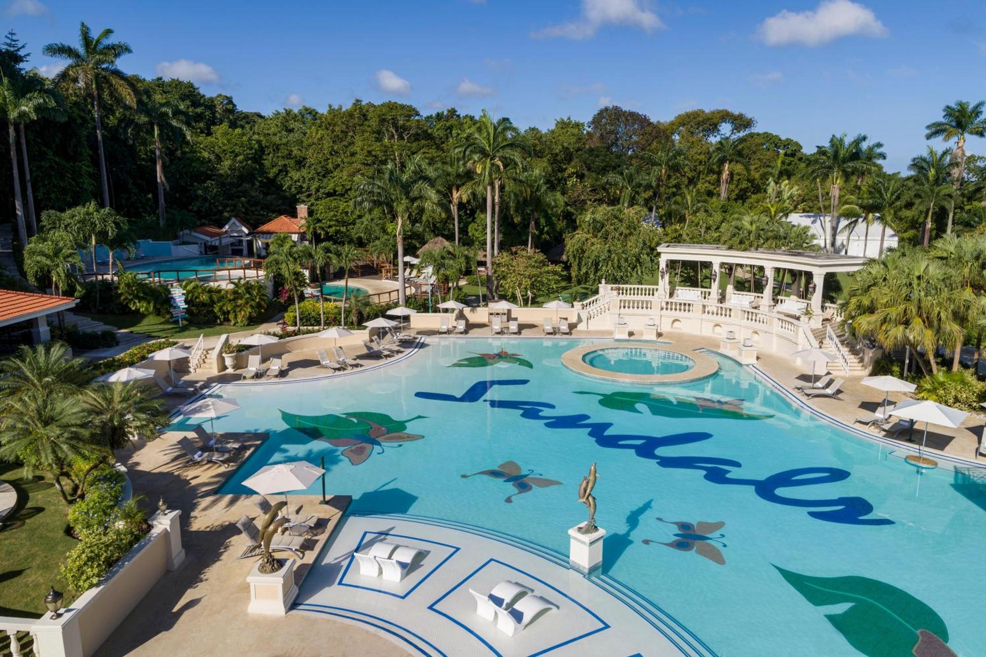 Sandals Ochi Beach All Inclusive Resort - Couples Only (Adults Only) Ocho Ríos Exterior foto