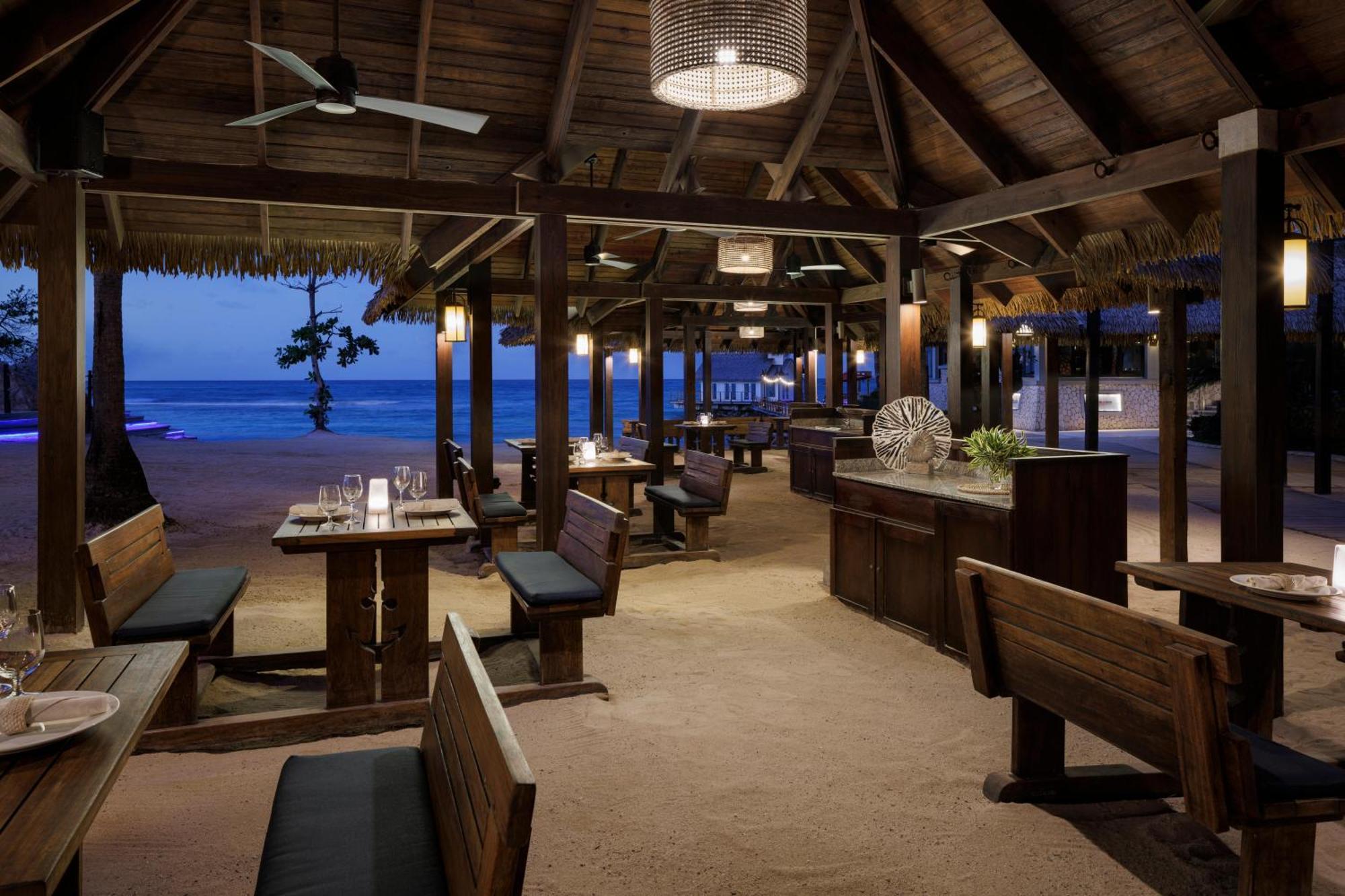 Sandals Ochi Beach All Inclusive Resort - Couples Only (Adults Only) Ocho Ríos Exterior foto